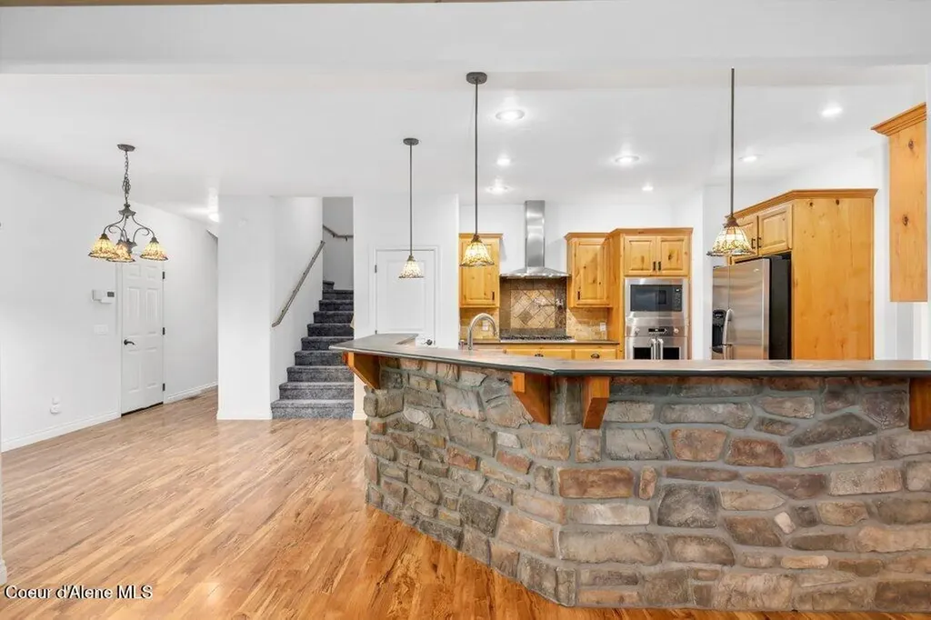 12665 N Shamrock Street Hayden ID 83835