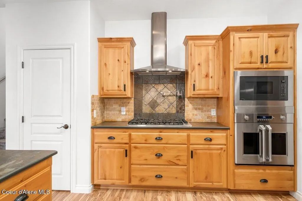 12665 N Shamrock Street Hayden ID 83835