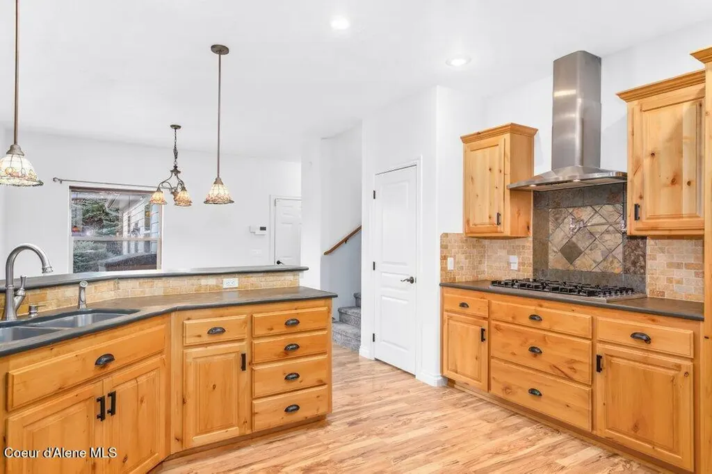 12665 N Shamrock Street Hayden ID 83835