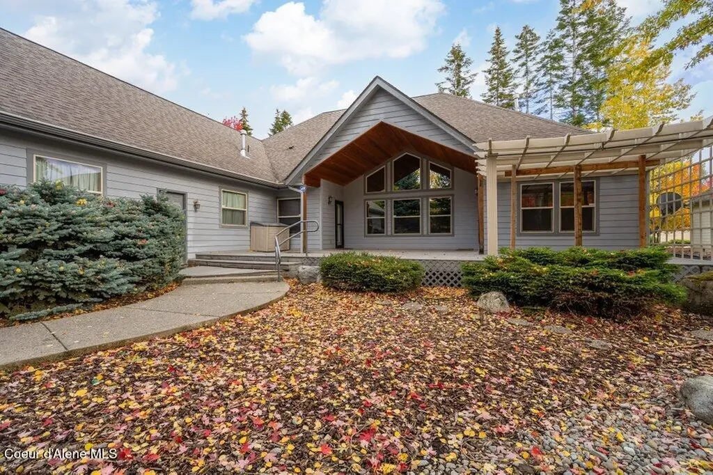12665 N Shamrock Street Hayden ID 83835