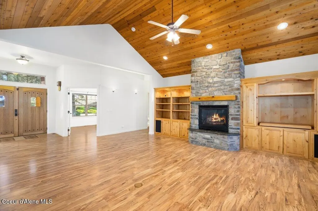 12665 N Shamrock Street Hayden ID 83835