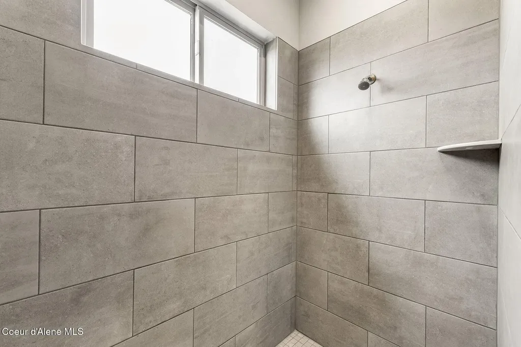 4002 N Boyer Road Unit 110 Sandpoint ID 83864