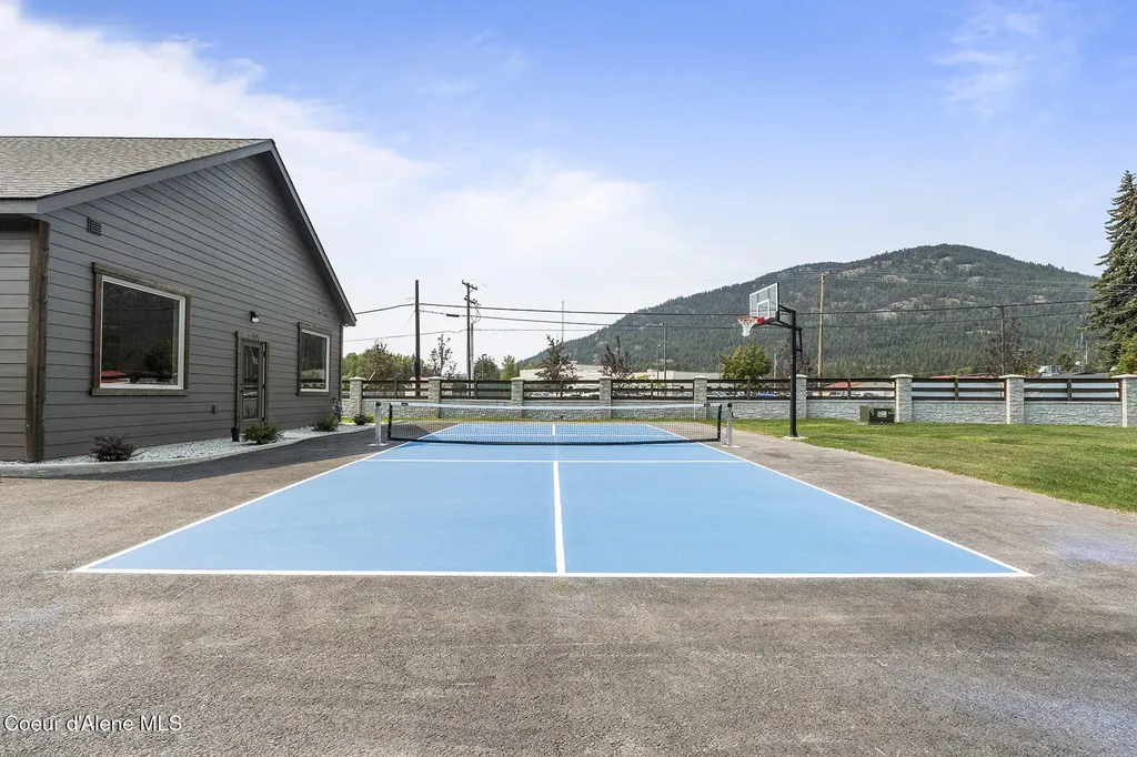 4002 N Boyer Road Unit 107 Sandpoint ID 83864