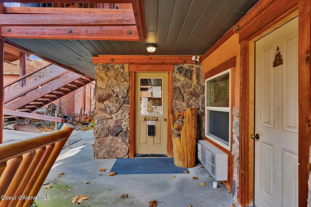 110 N Coeur D'alene Avenue Harrison ID 83833