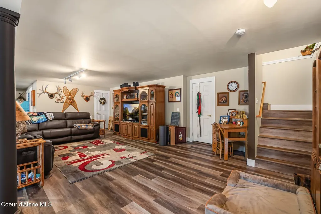 144 Solar Road Oldtown ID 83822