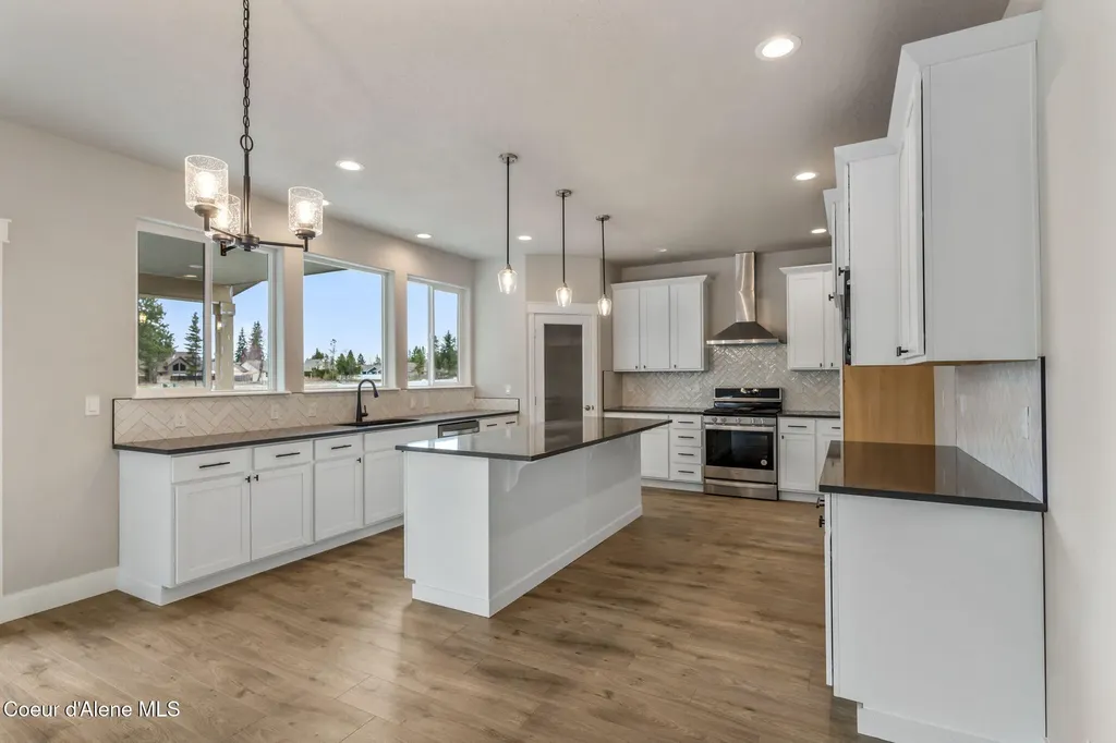 9192 Bedwell Street Rathdrum ID 83858
