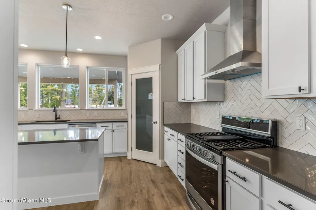 9192 Bedwell Street Rathdrum ID 83858