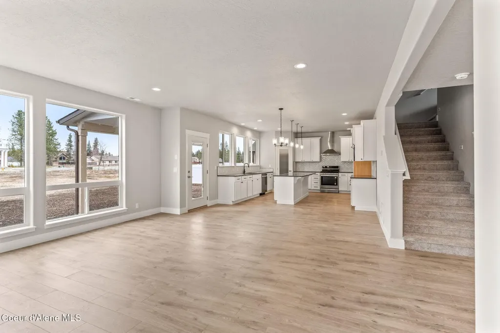 9192 Bedwell Street Rathdrum ID 83858