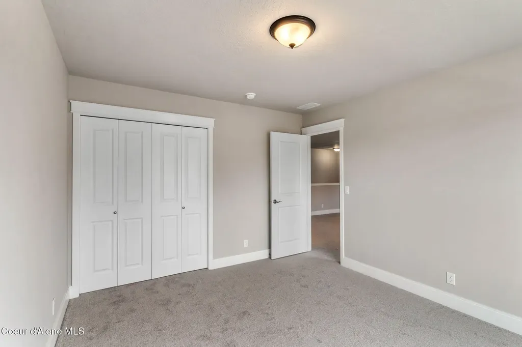 9192 Bedwell Street Rathdrum ID 83858
