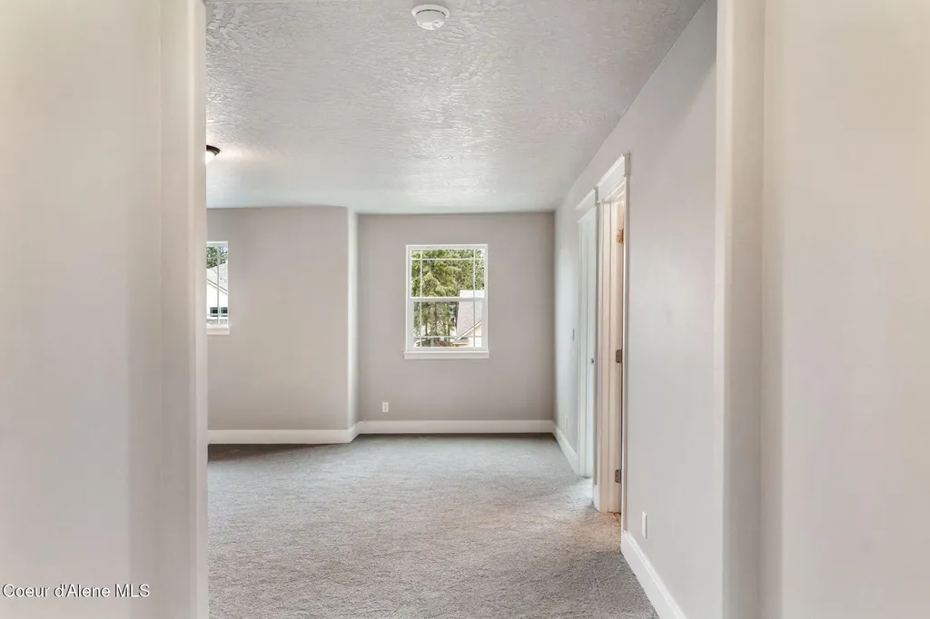 9192 Bedwell Street Rathdrum ID 83858