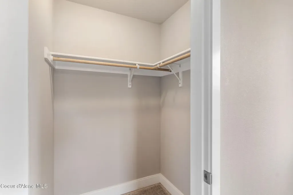 9192 Bedwell Street Rathdrum ID 83858
