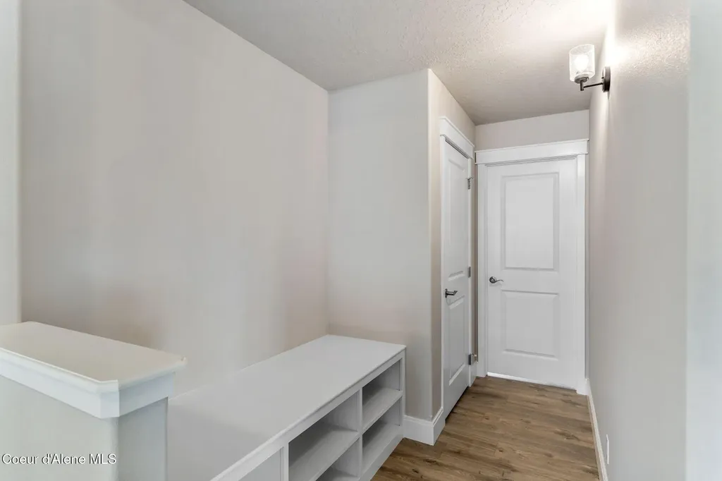 9192 Bedwell Street Rathdrum ID 83858