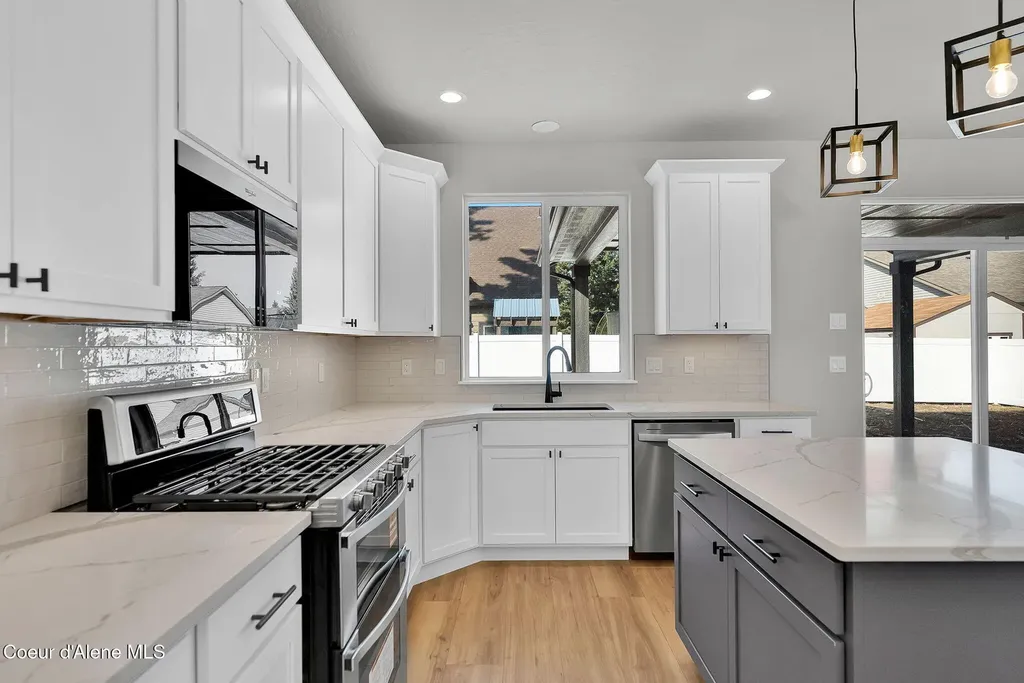 9120 Bedwell Street Rathdrum ID 83858