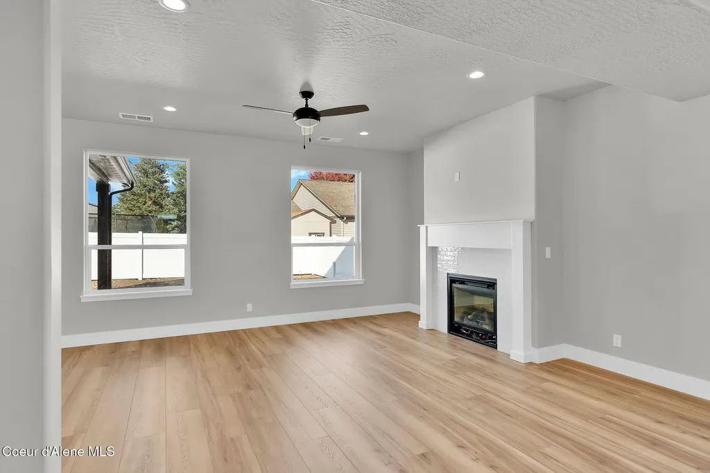 9120 Bedwell Street Rathdrum ID 83858
