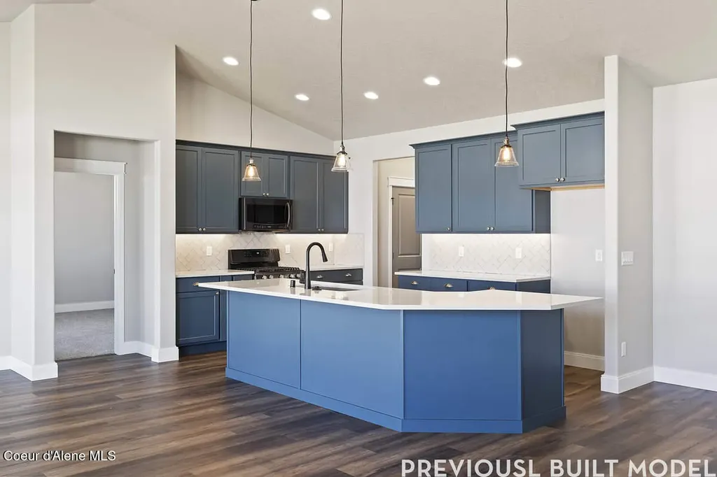 9086 California Street Rathdrum ID 83858