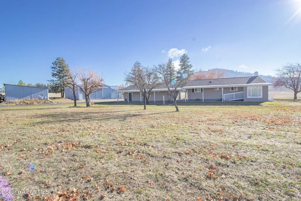 640 Renlow Road Plummer ID 83851