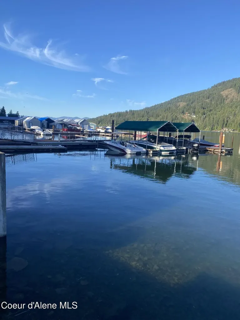 1609 Garfield Bay Road Sagle ID 83860