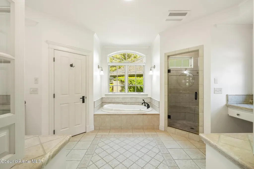 2484 E Woodstone Drive Hayden ID 83835