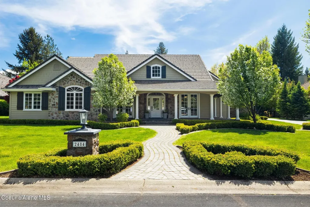 2484 E Woodstone Drive Hayden ID 83835