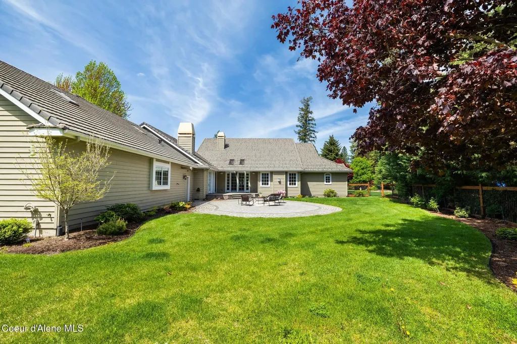 2484 E Woodstone Drive Hayden ID 83835