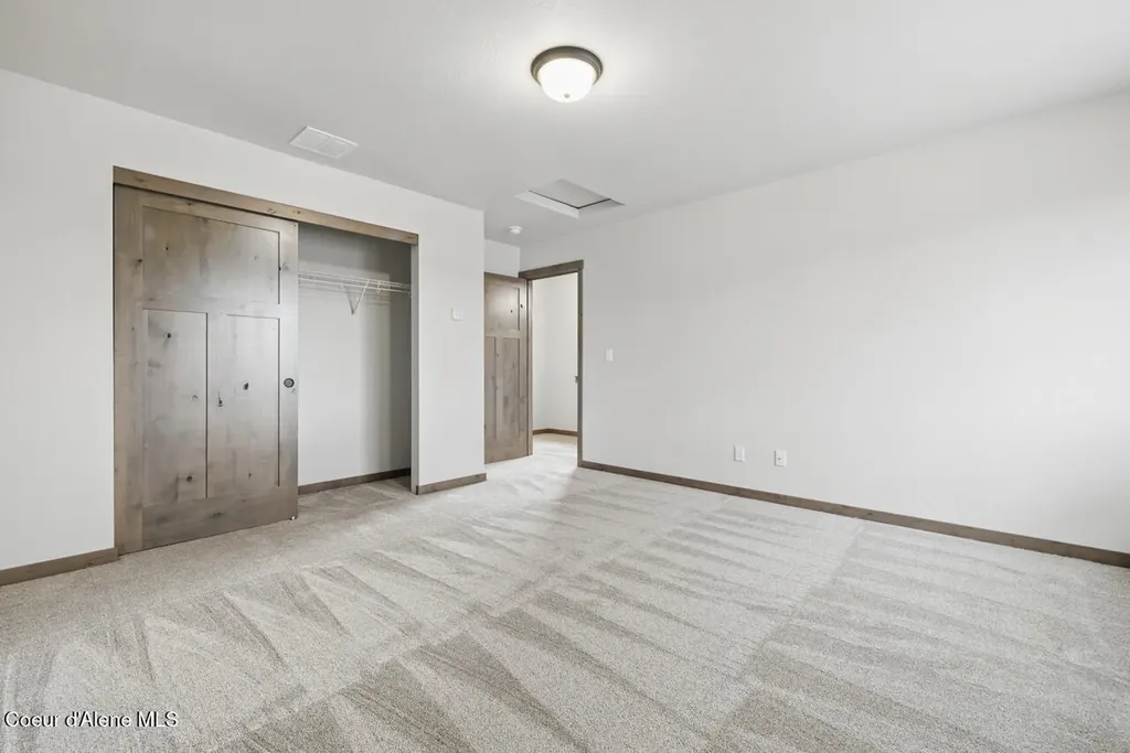 8424 N Snowflake Lane Hayden ID 83835