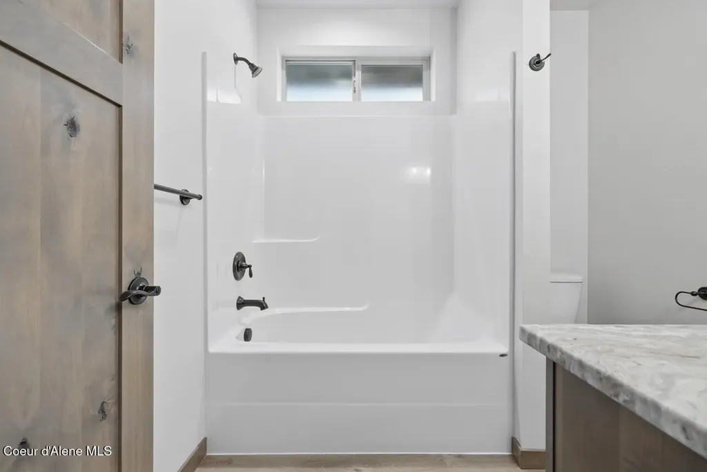 8424 N Snowflake Lane Hayden ID 83835