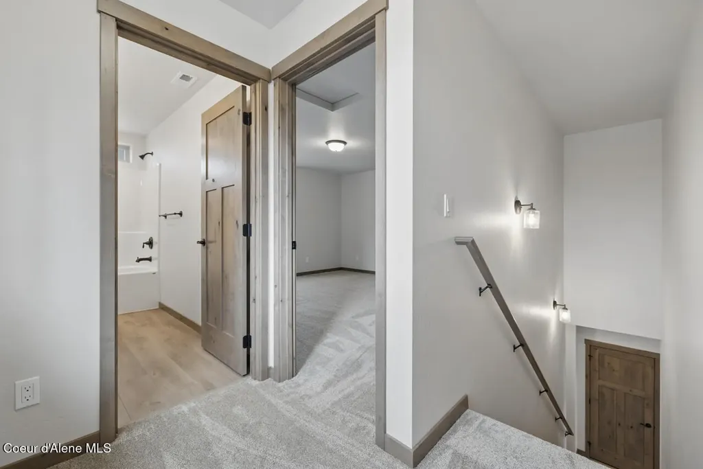 8424 N Snowflake Lane Hayden ID 83835