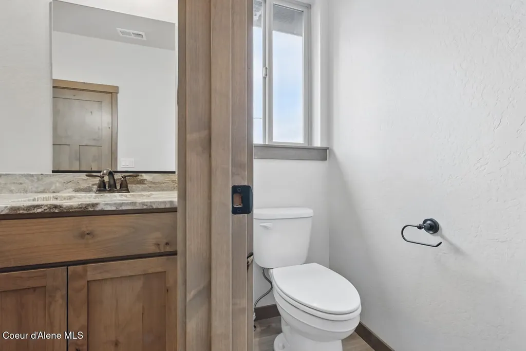 8424 N Snowflake Lane Hayden ID 83835