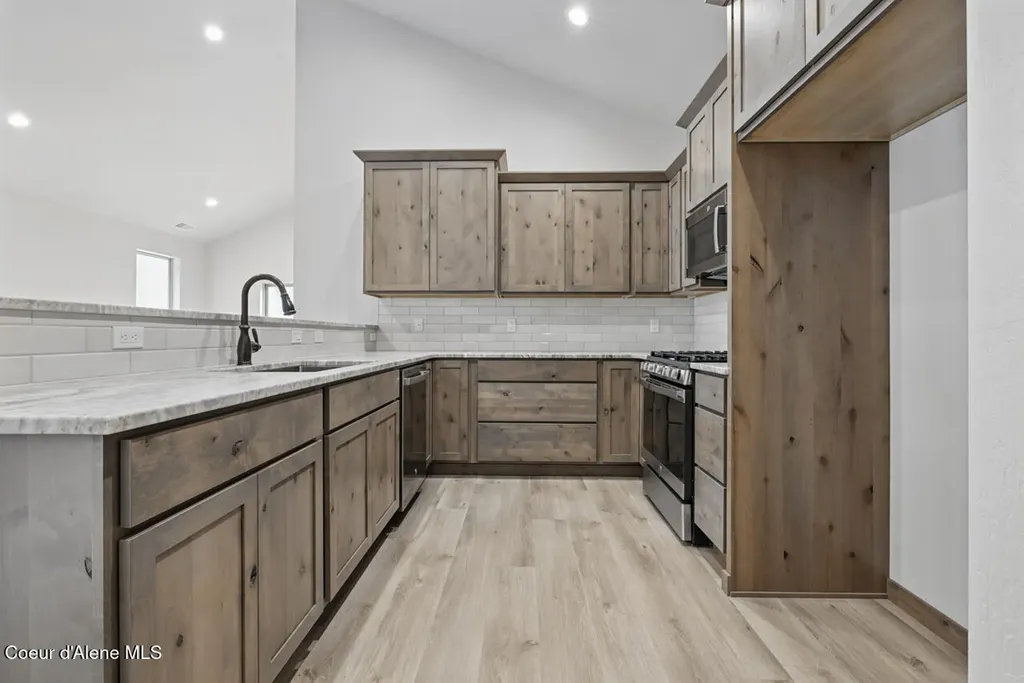 8424 N Snowflake Lane Hayden ID 83835