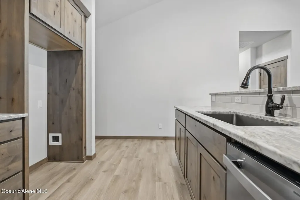 8424 N Snowflake Lane Hayden ID 83835