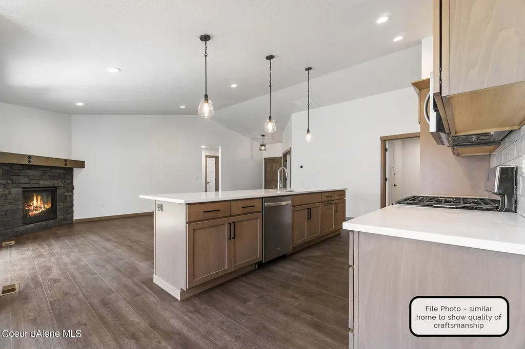 8891 W Swather Avenue Rathdrum ID 83858