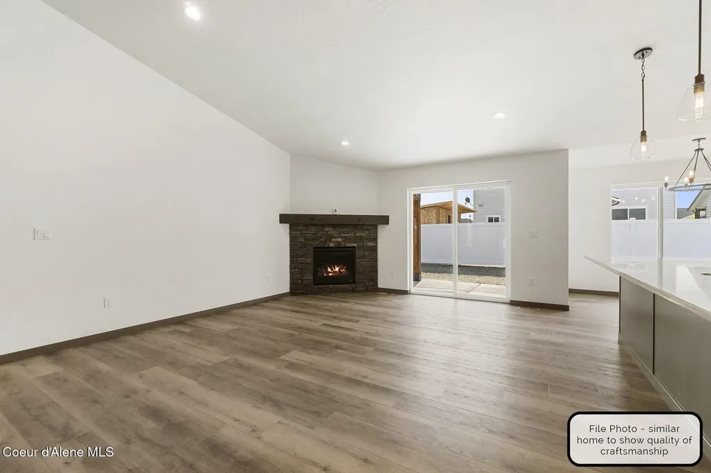 8891 W Swather Avenue Rathdrum ID 83858
