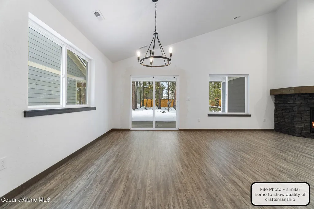 8930 W Swather Avenue Rathdrum ID 83858