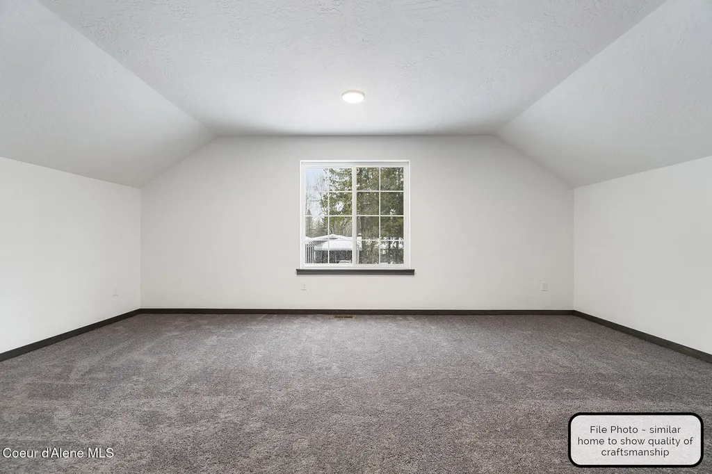 8930 W Swather Avenue Rathdrum ID 83858