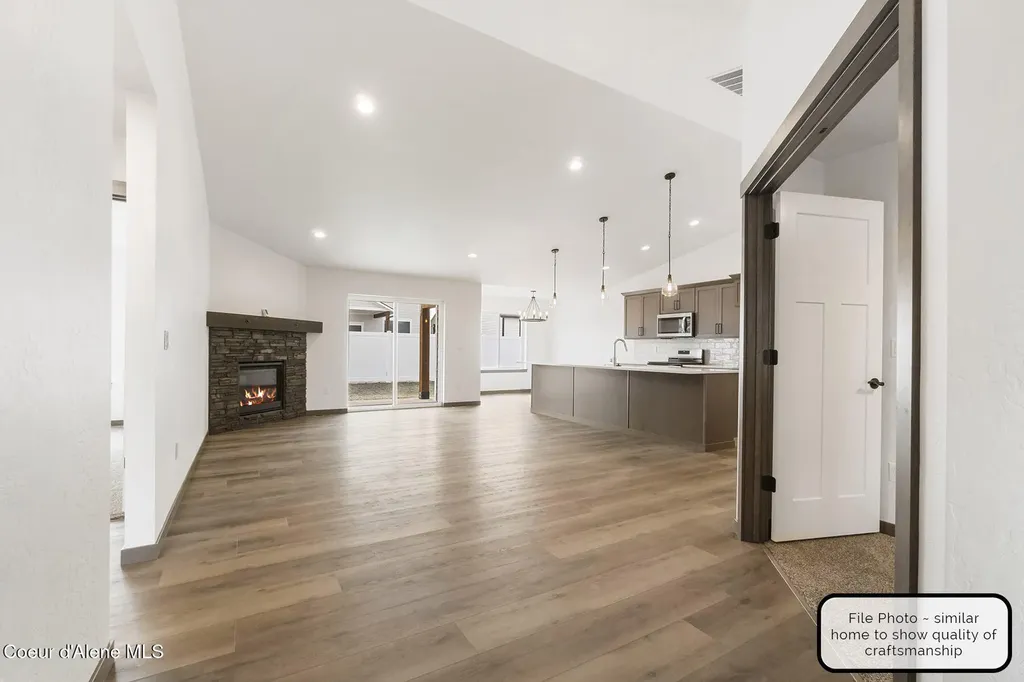8929 W Swather Avenue Rathdrum ID 83858