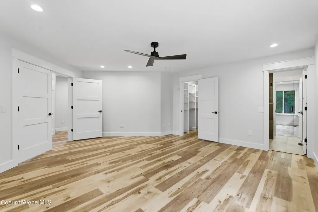 422 Roop Road Cocolalla ID 83813