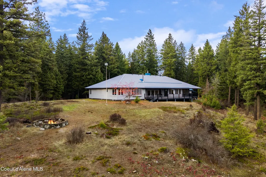 422 Roop Road Cocolalla ID 83813
