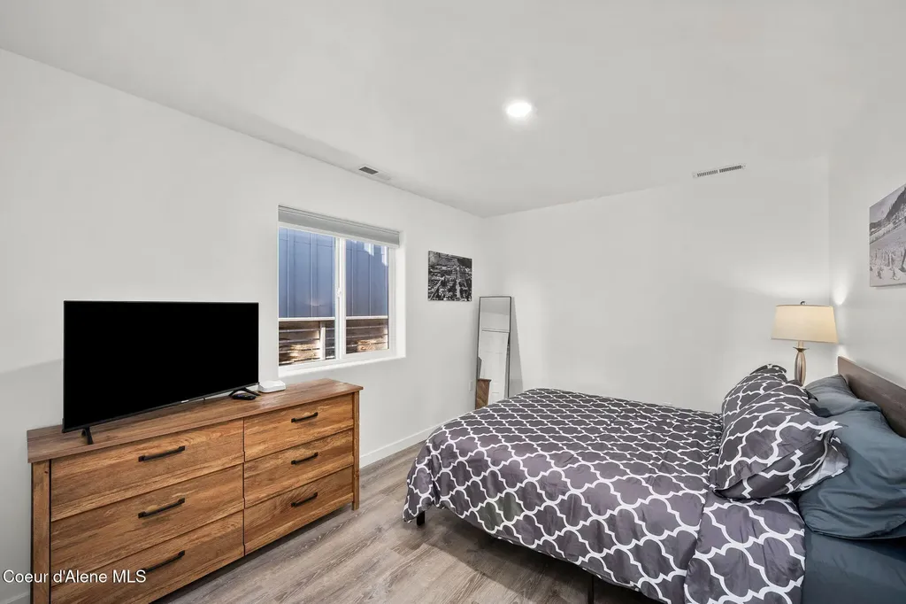 172 W Dustarr Lane Ponderay ID 83852
