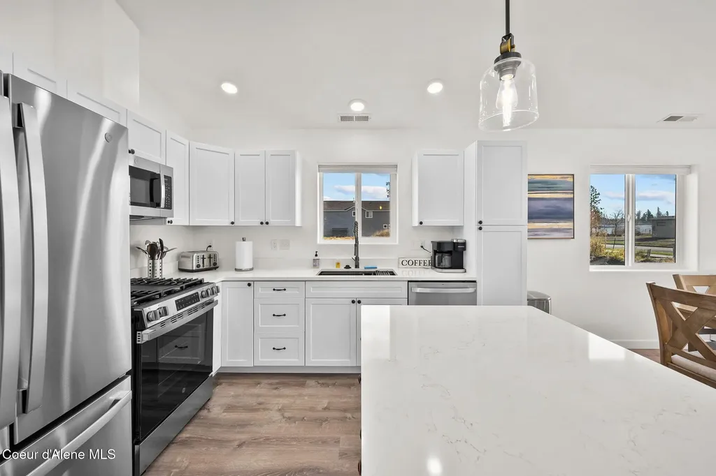 172 W Dustarr Lane Ponderay ID 83852