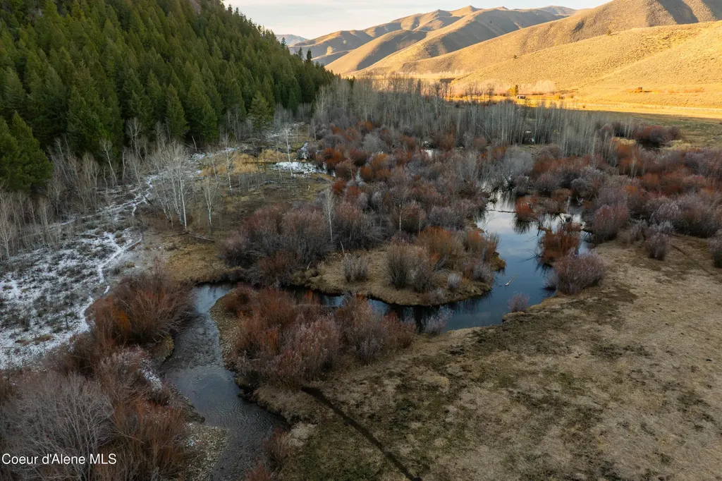 708 E Fork Road Hailey ID 83333