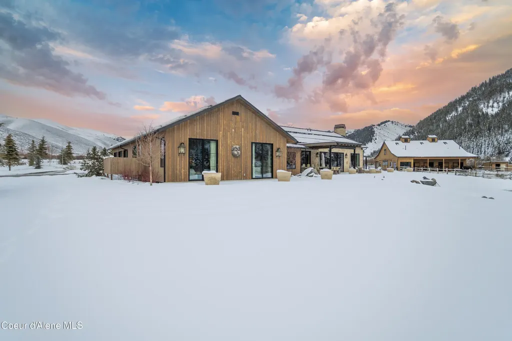 708 E Fork Road Hailey ID 83333