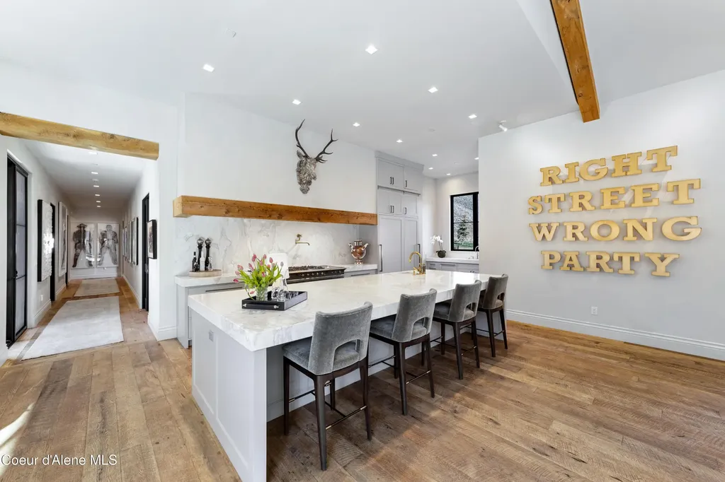 708 E Fork Road Hailey ID 83333