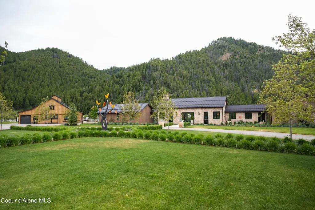 708 E Fork Road Hailey ID 83333
