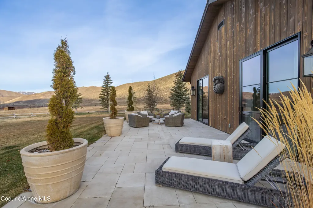 708 E Fork Road Hailey ID 83333