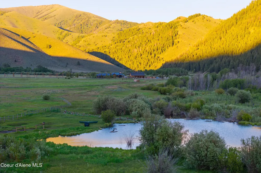 708 E Fork Road Hailey ID 83333