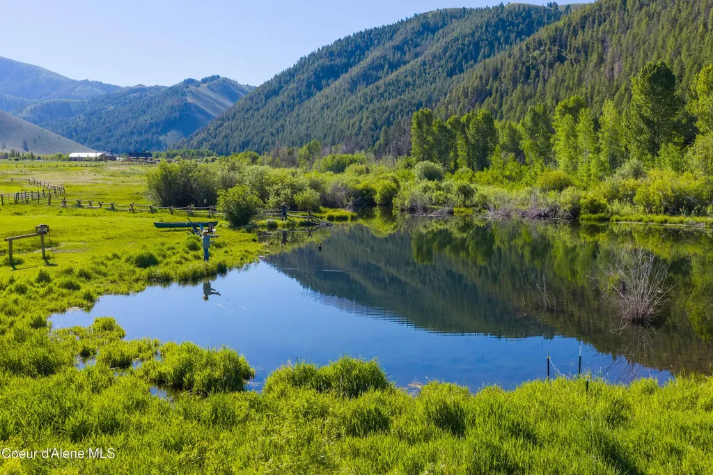 708 E Fork Road Hailey ID 83333