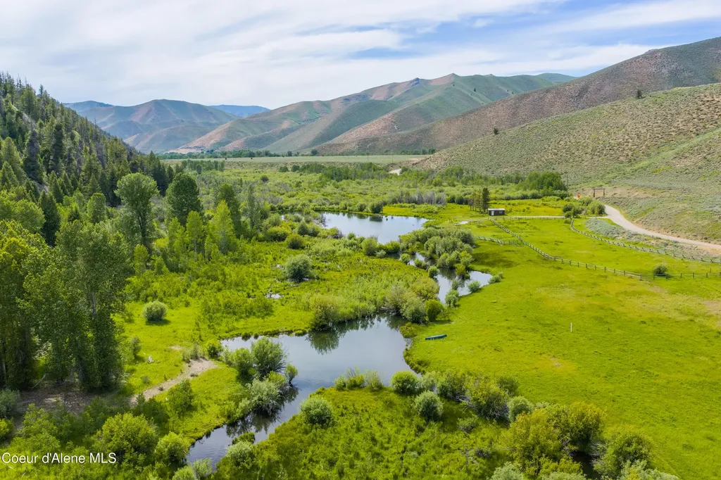 708 E Fork Road Hailey ID 83333