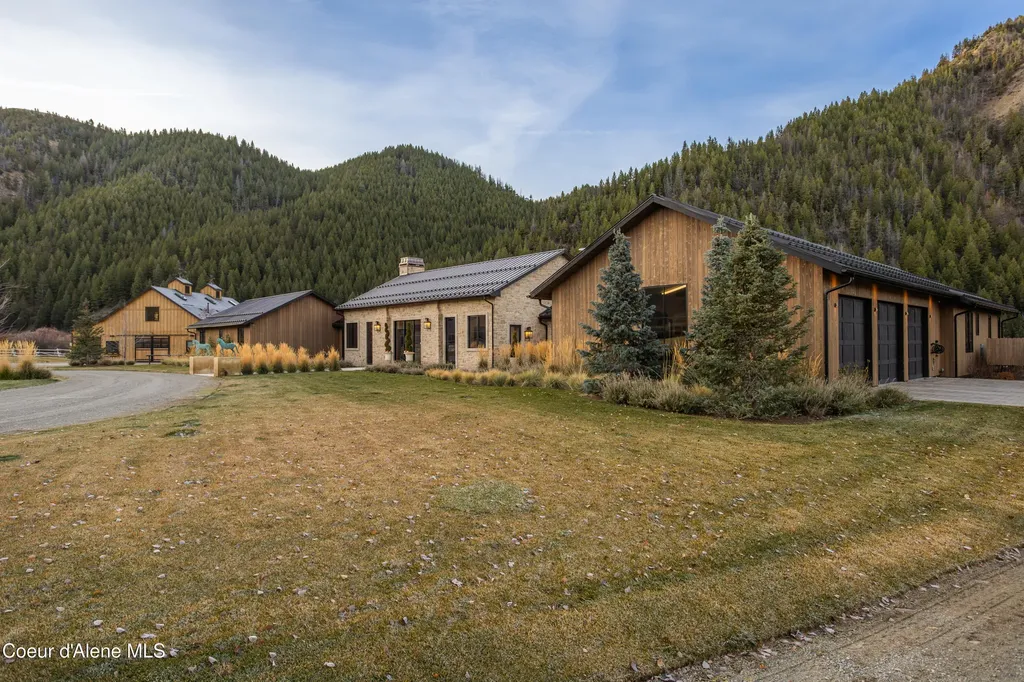 708 E Fork Road Hailey ID 83333