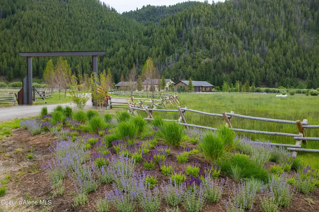 708 E Fork Road Hailey ID 83333