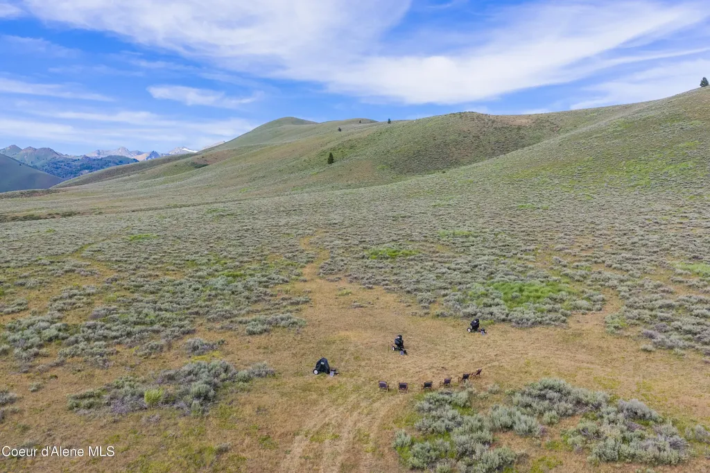 708 E Fork Road Hailey ID 83333